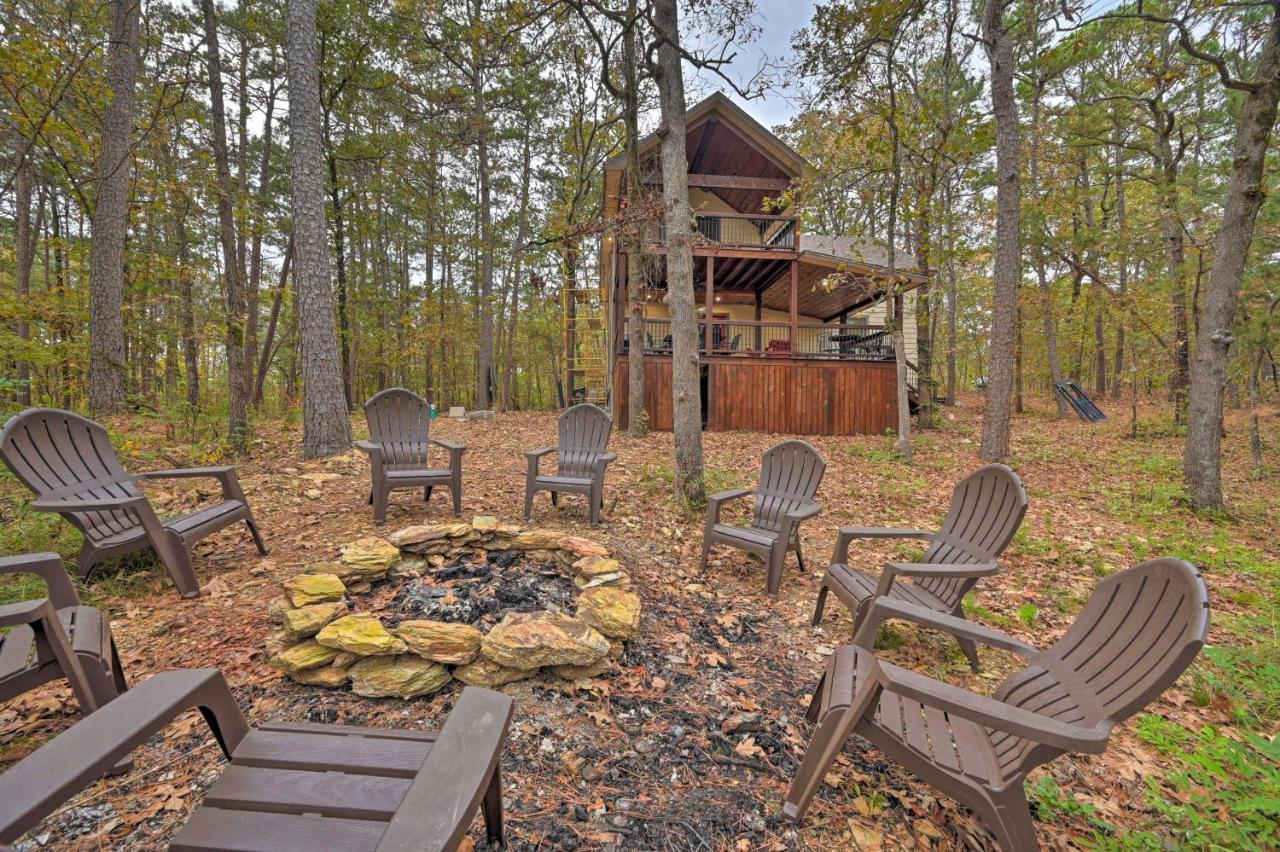 Tudor-Style Broken Bow Cottage With Hot Tub And Decks! Stephens Gap المظهر الخارجي الصورة