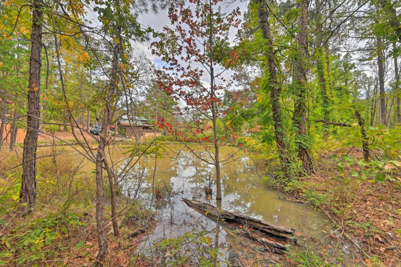 Tudor-Style Broken Bow Cottage With Hot Tub And Decks! Stephens Gap المظهر الخارجي الصورة