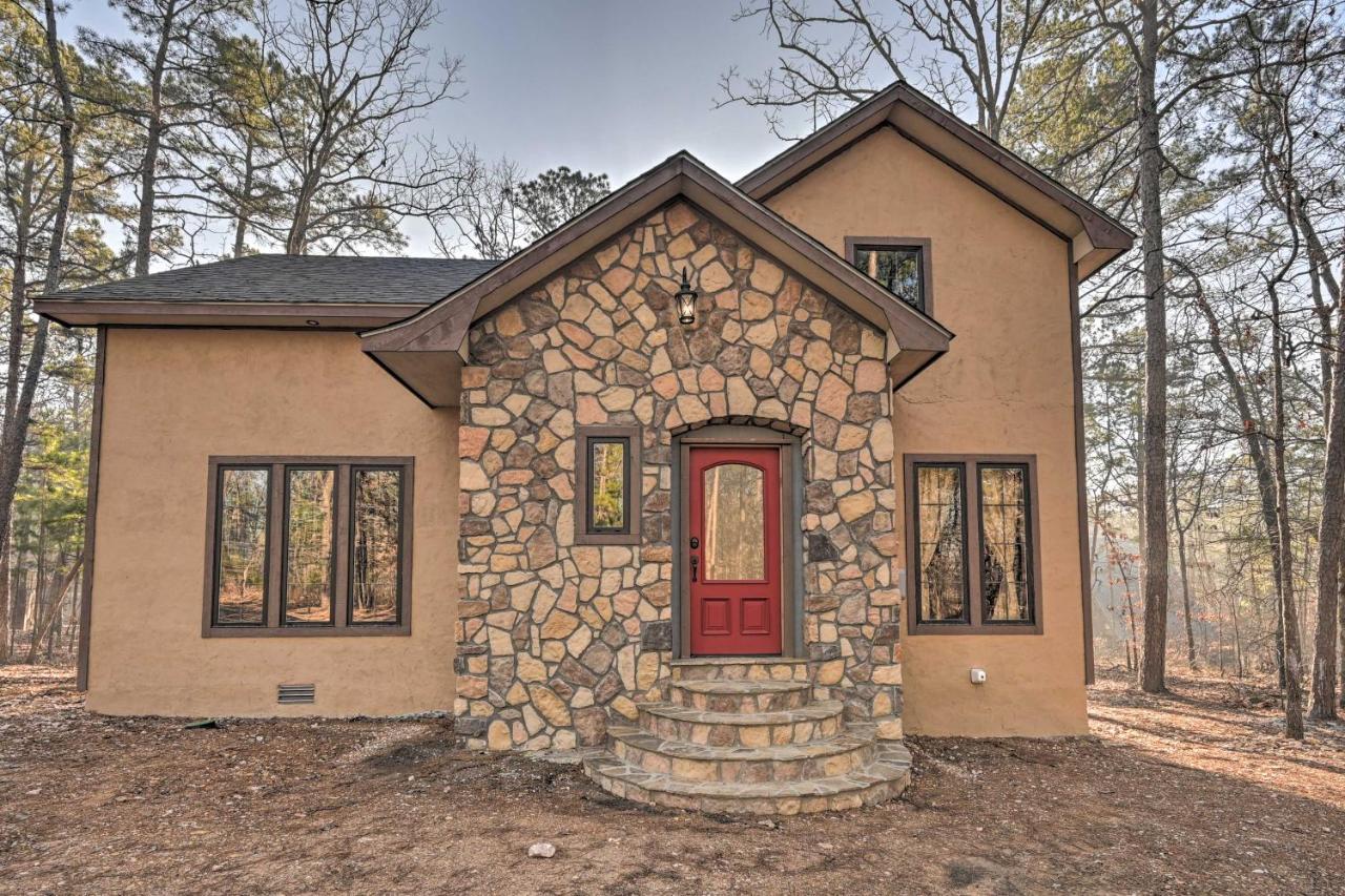 Tudor-Style Broken Bow Cottage With Hot Tub And Decks! Stephens Gap المظهر الخارجي الصورة